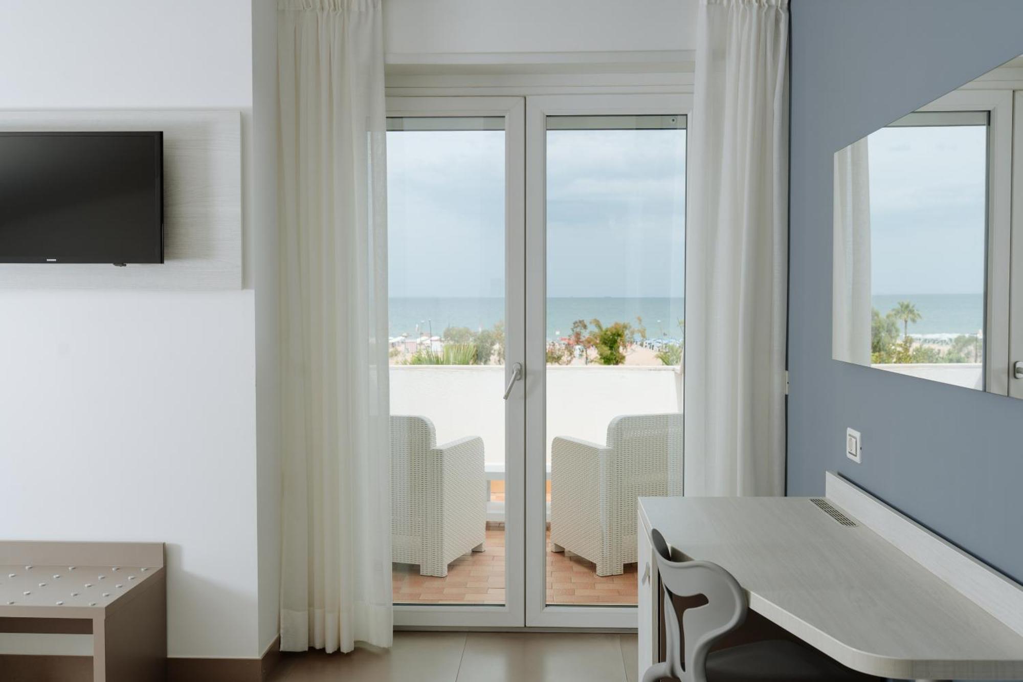 Hotel Caravel Vasto Exteriér fotografie