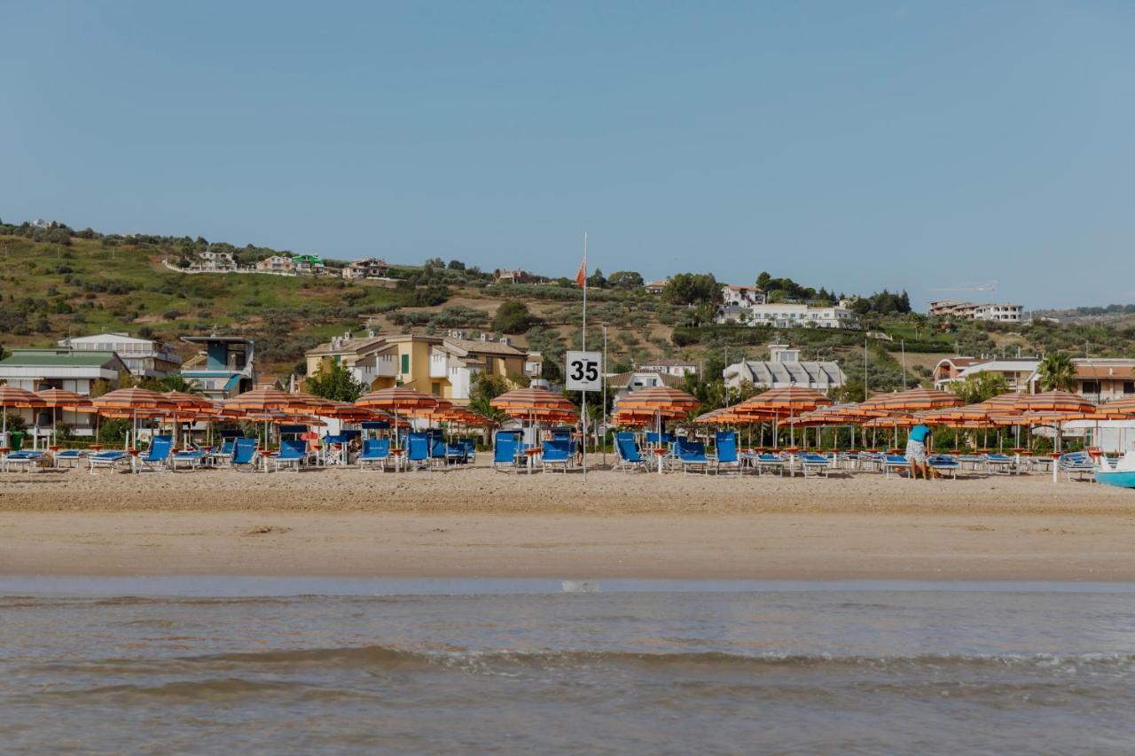 Hotel Caravel Vasto Exteriér fotografie